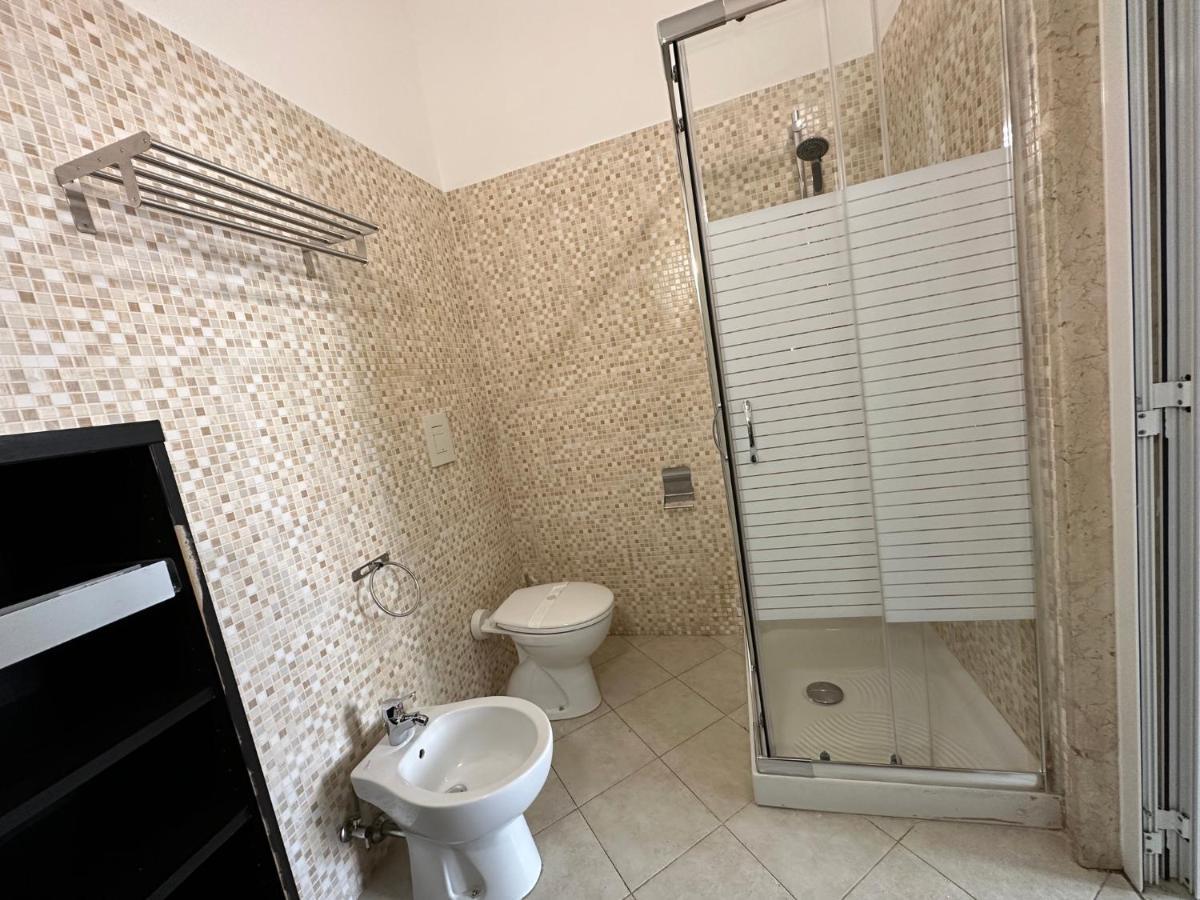 Cconforthotels Appartamento Crispi Bari Exterior foto
